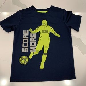 Boys Gap Kids Size 4-5 T-Shirt